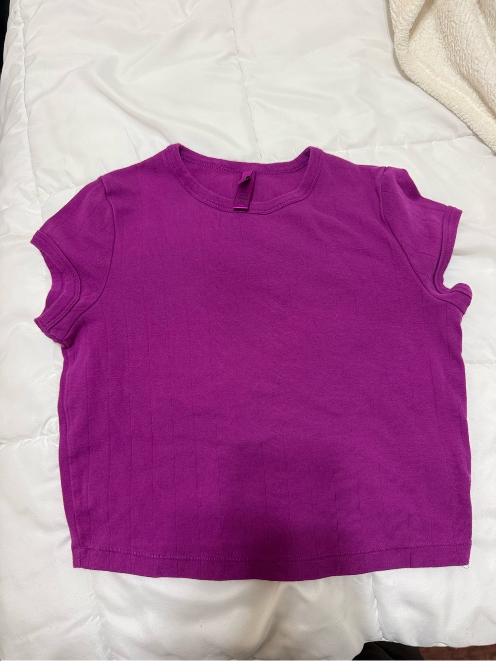 Skims baby ribbed tee in color lollipop